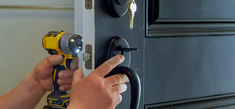 Commercial Door Lock Installation Cottage Grove